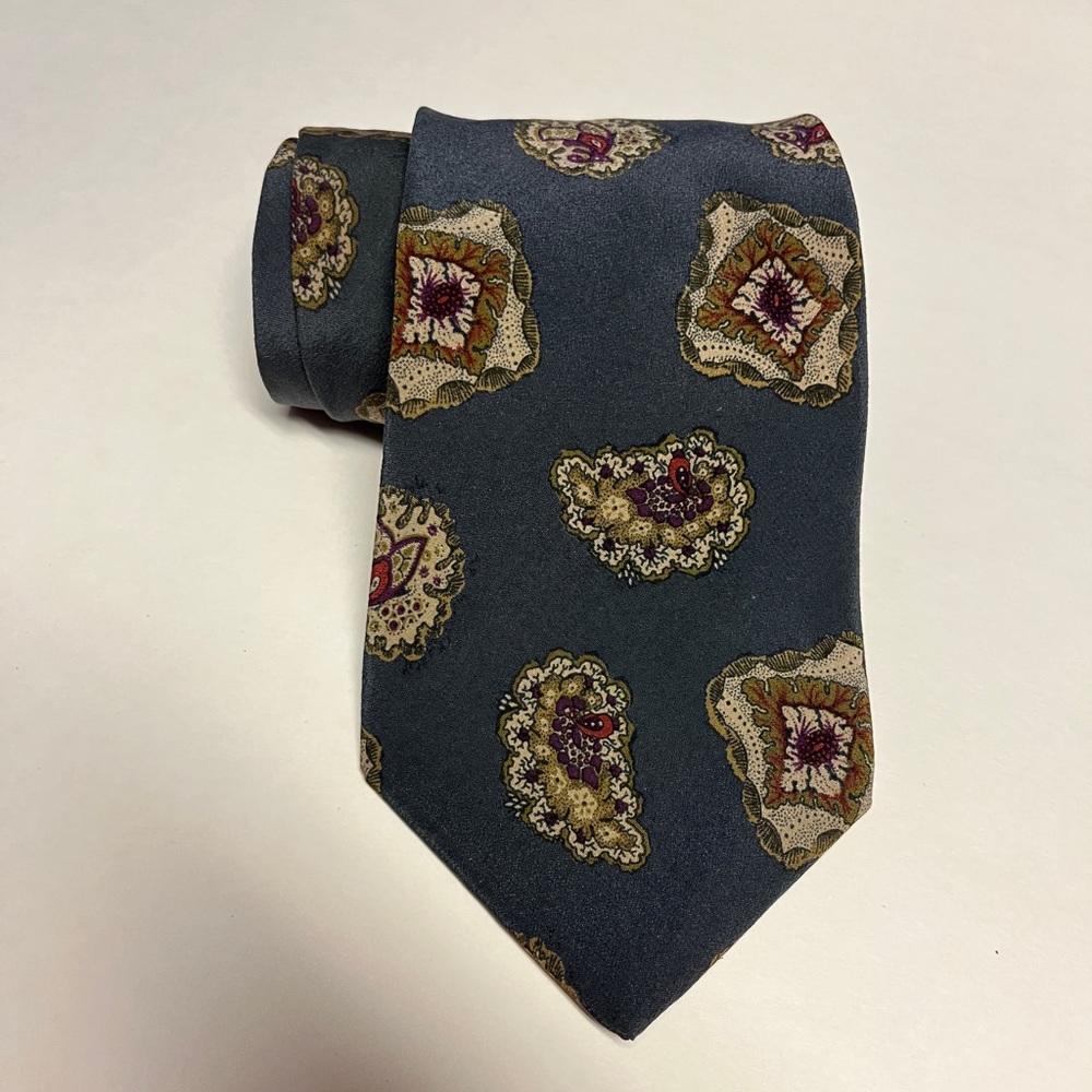 Vintage Christian Dior Tie, Paisley, All Silk Fabric Woven in Italy